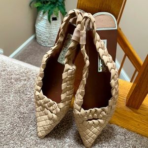 Nude Zara Basic Woven flat sandal